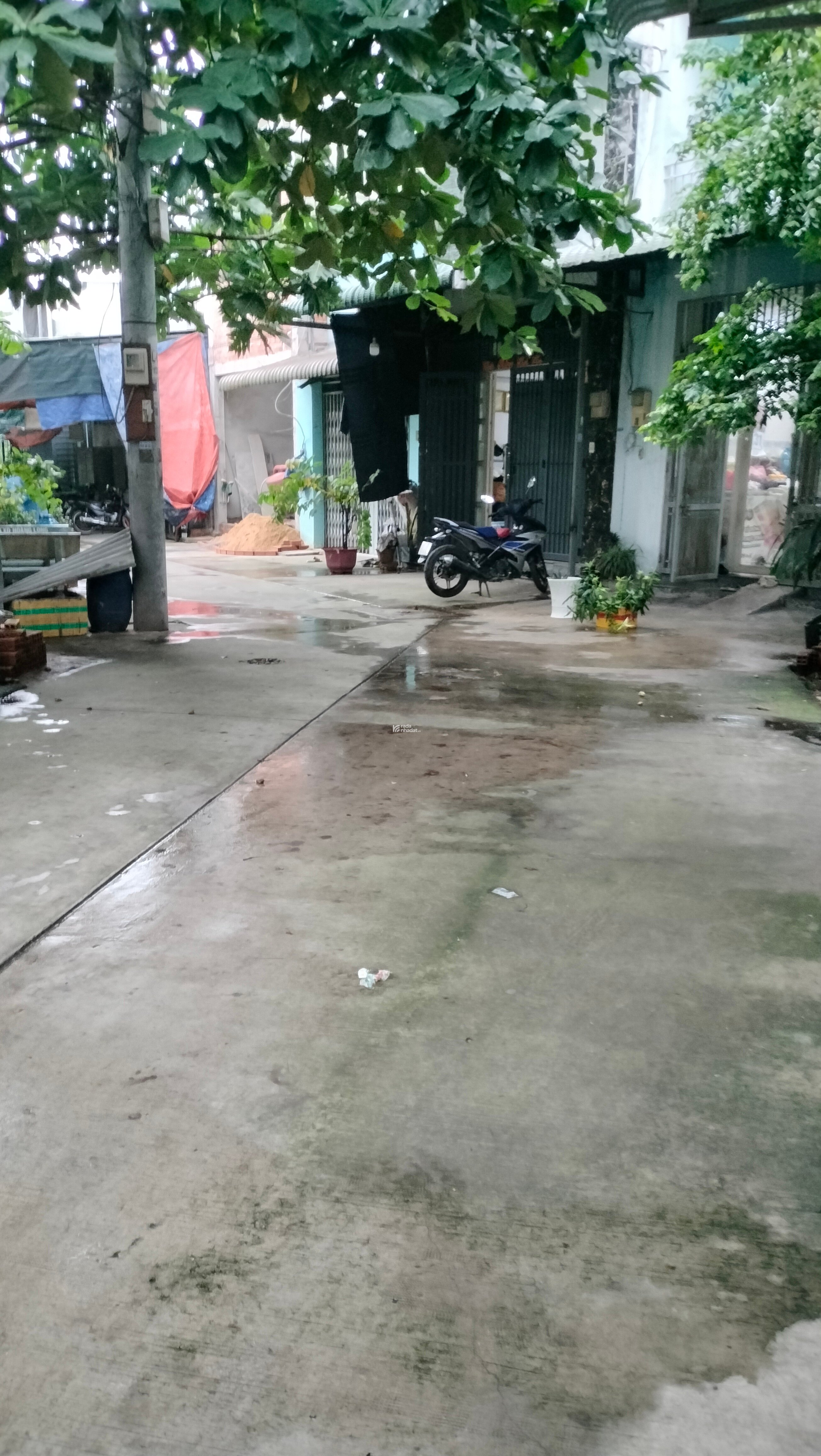 Bán nhà cấp 3 hẻm 5m, 4x10,7 , ngay dự án kênh tham lương, shr, 4,4 tỷ