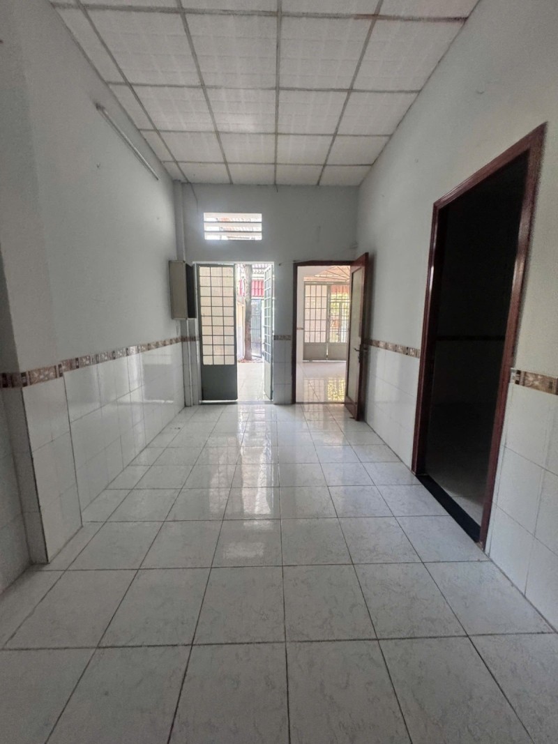 Bán Nhà 95m2, Mặt Tiền Trung Tâm Long Thạnh Mỹ - Q9. Giá Nhỉnh 7 Tỷ 