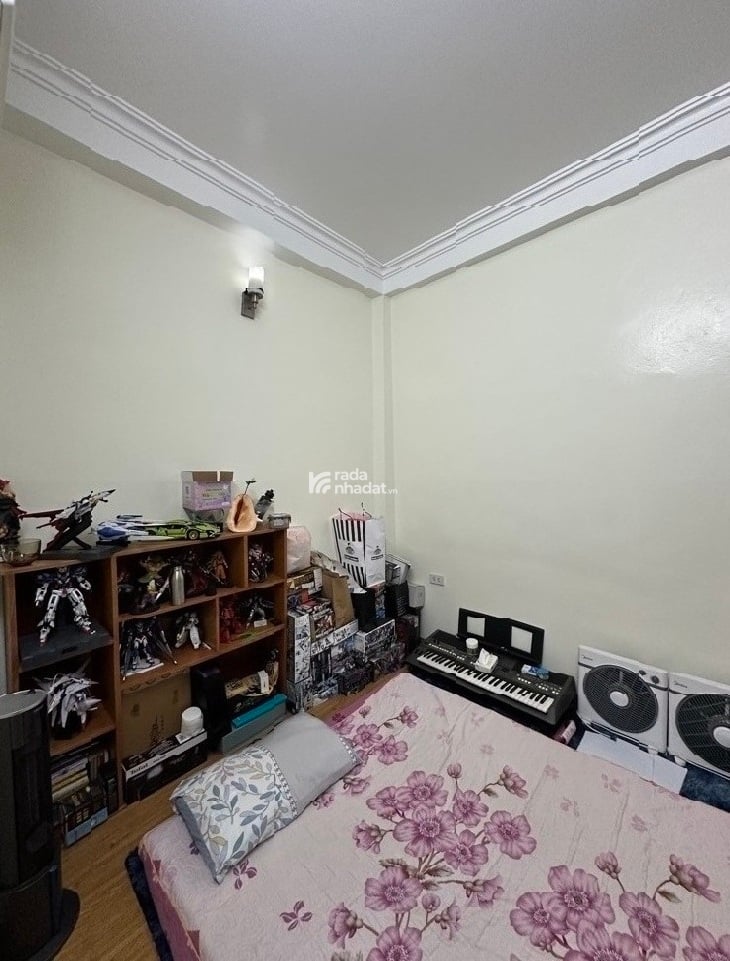 NHÀ ĐẸP - SỔ VUÔNG - GẦN Ô TÔ ĐỖ - 300M RA THPT CẦU GIẤY - 32M2 - 7.X TỶ