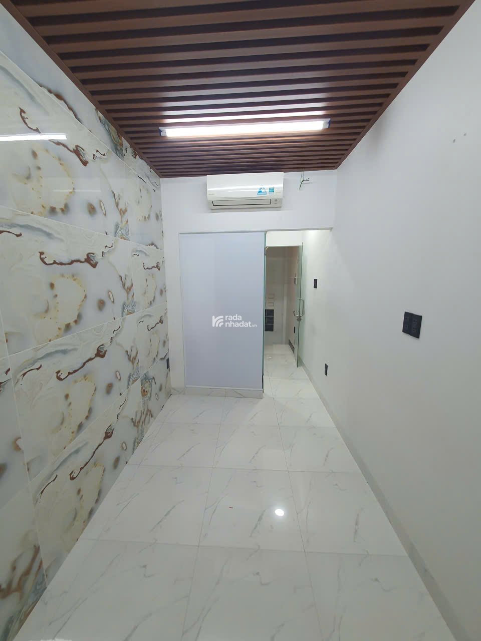 BÁN NHÀ HẺM NGÔ QUYỀN QUẬN 10 - 3.4 tỷ  