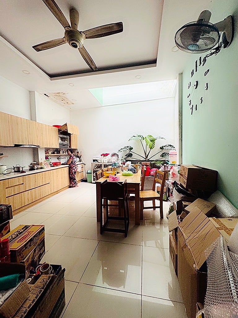 Bán nhà sát AEON tân phú đường tân kỳ tân quý