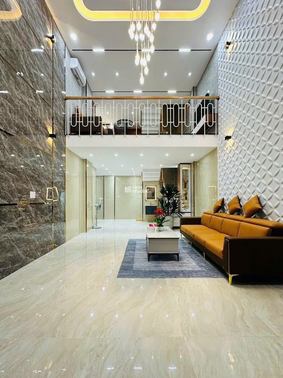 Gấp! Bán nhà 58m2 xây 4 tầng đường Tô Ngọc Vân,Q12 giá 2tỷ230. Gần chợ Thạnh Xuân hẻm 6m sổ sẵn