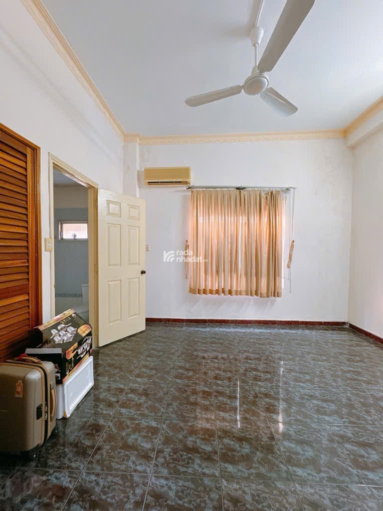 Bán nhà 112/8 hoàng diệu, phường 13, quận 4