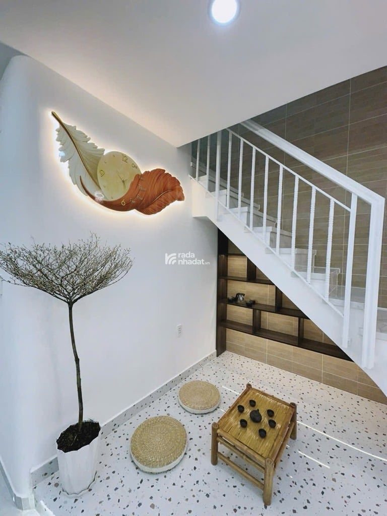 SÁT Q1. HẺM XE HƠI XÔ VIẾT NGHỆ TĨNH, BÌNH THẠNH, 63M2 MỚI Ở NGAY. GIẢM 350TR CHỈ 8.9T 