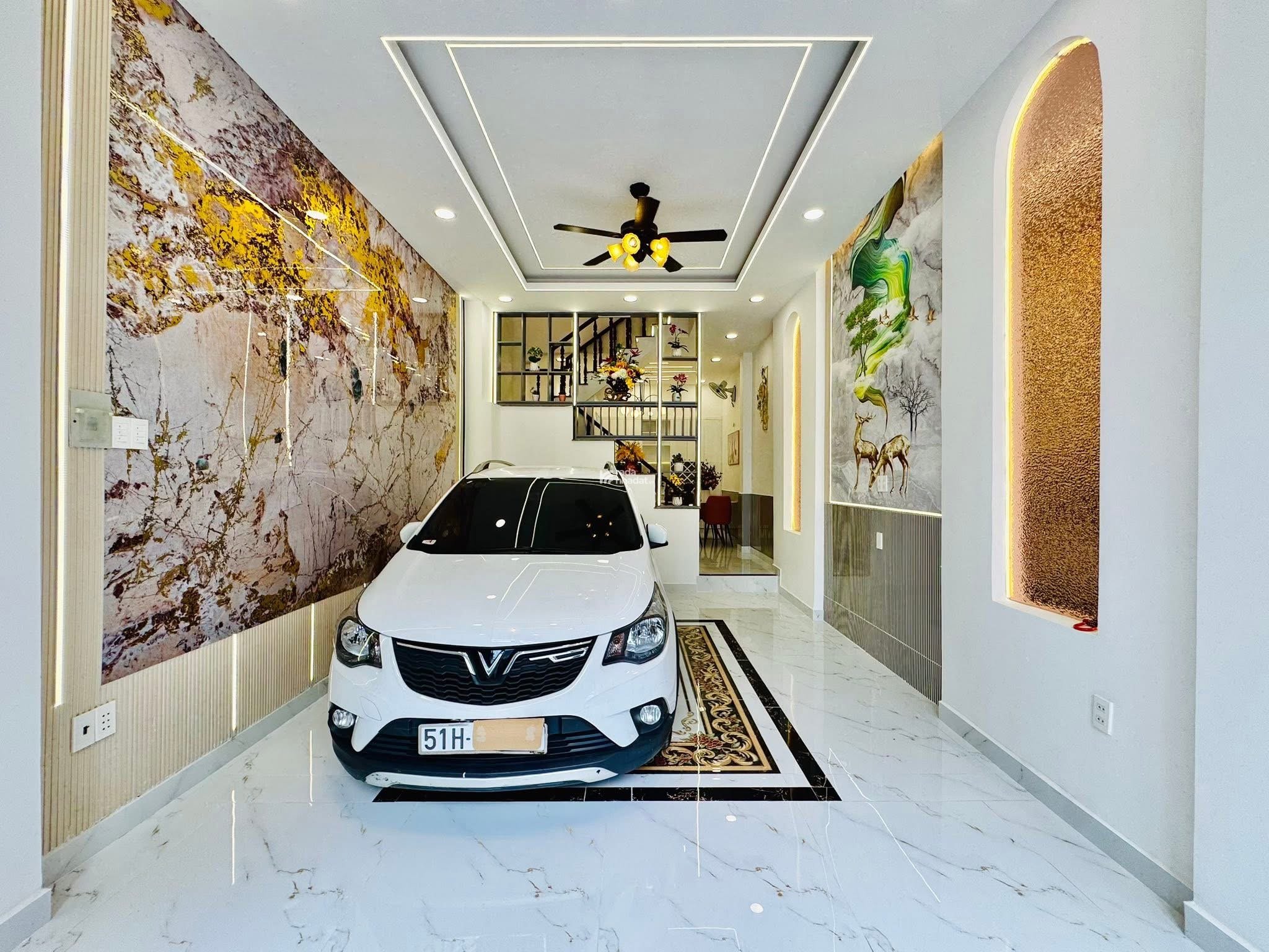 Giá chỉ 5 Tỷ 490Tr/ DT 50m2 Bùi Đình Tuý, Bình Thạnh rất thích hợp an cư - đầu tư. SHR/ Hẻm Ô Tô