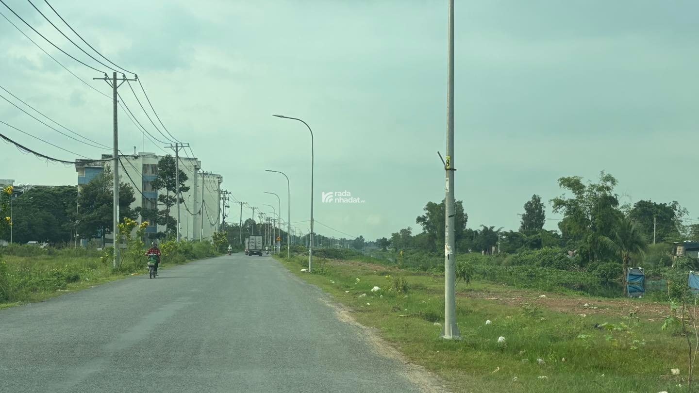 bán đất mặt tiền kênh trần hải phụng gần cầu dân sinh giao võ văn vân 10tr/1m2