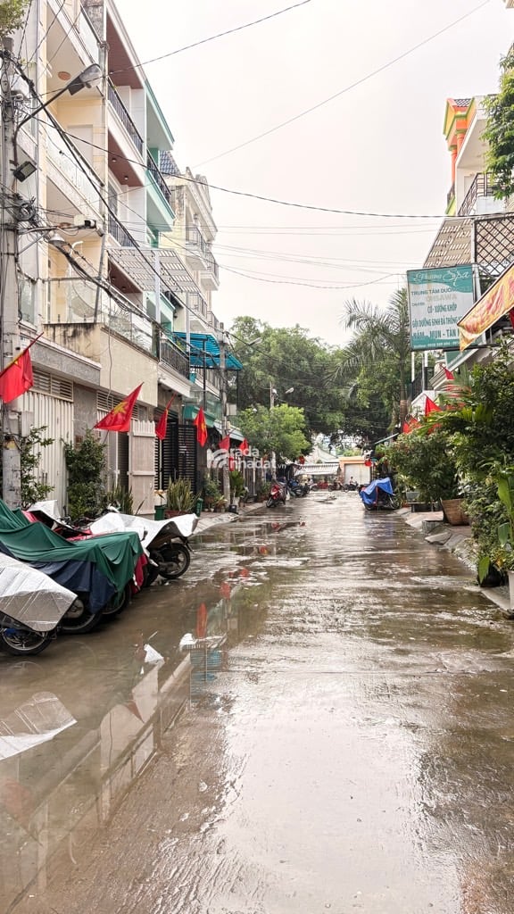 NHÀ MỚI-HXH-TRƯƠNG THỊ HOA-Q12-DT 56M2- GIÁ 7,7 TỶ