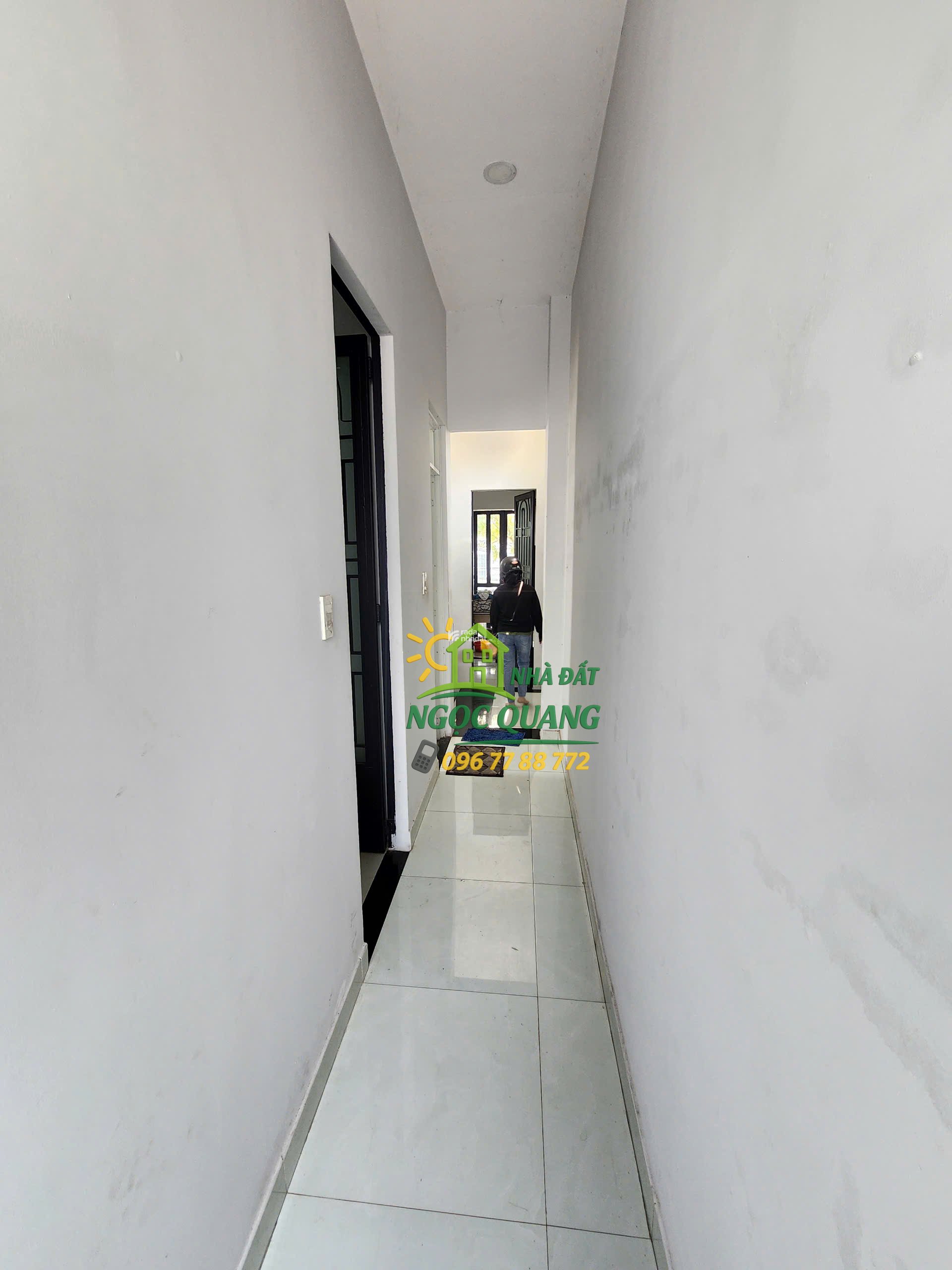 NHÀ MẶT TIỀN BÀ ĐIỂM, TIỆN KINH DOANH BUÔN BÁN, SỔ HỒNG RIÊNG, ĐƯỜNG 10m