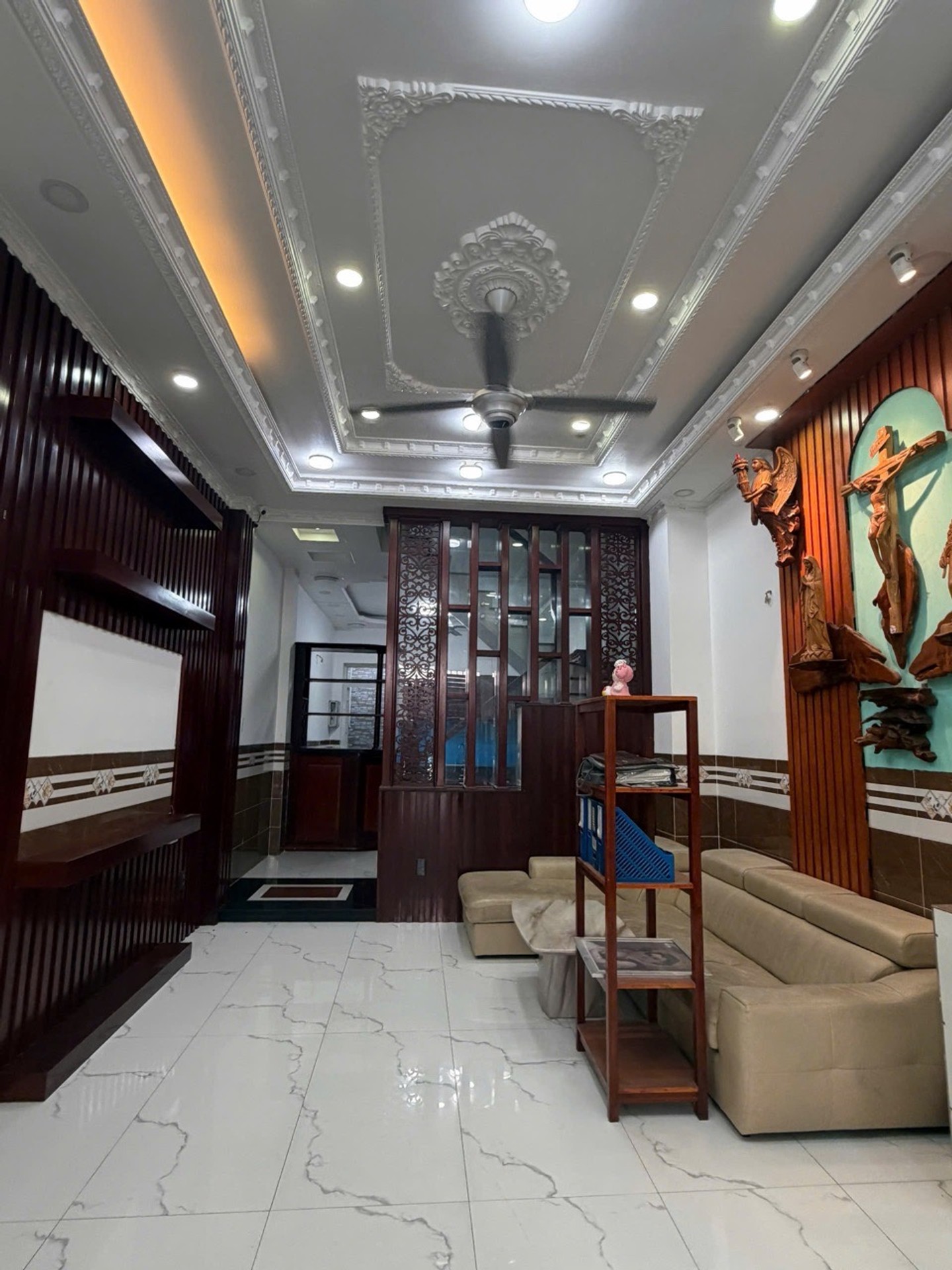 HXH gần Aeon Mall, 72m2, 4x18, 4 tầng BTCT, 4PN, nhà đẹp lung linh, 9.5 tỷ