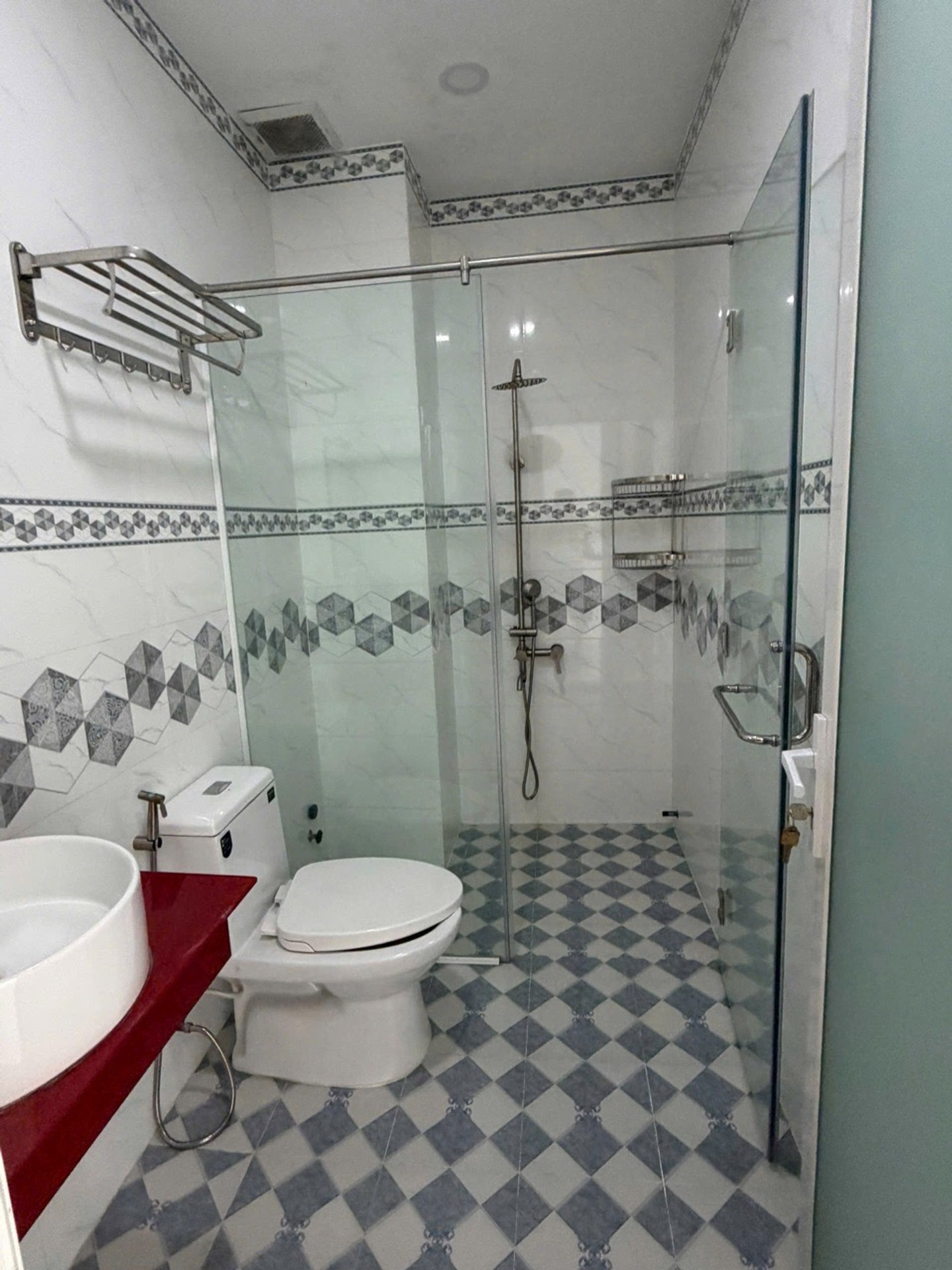 HXH gần Aeon Mall, 72m2, 4x18, 4 tầng BTCT, 4PN, nhà đẹp lung linh, 9.5 tỷ