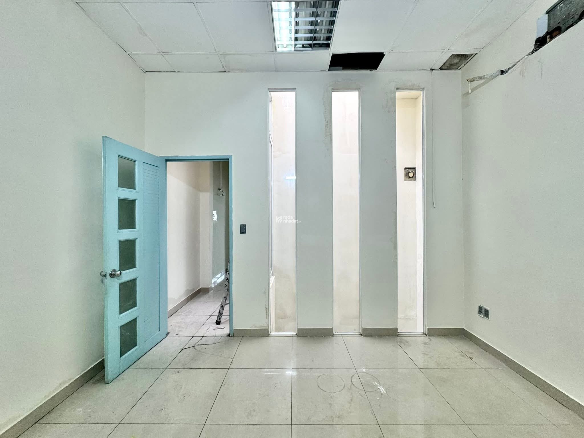 NHÀ NGUYỄN KIỆM 61m2 (415) HẺM OTO TRÁNH - SÁT MẶT TIỀN - GIÁ 11.7 TỶ