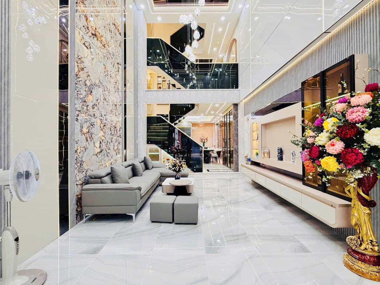 Bán nhà cực hot Nguyễn Trọng Tuyển, P2, Tân Bình, 3,55 tỷ, sổ riêng, tiện ích xung quanh đầy đủ