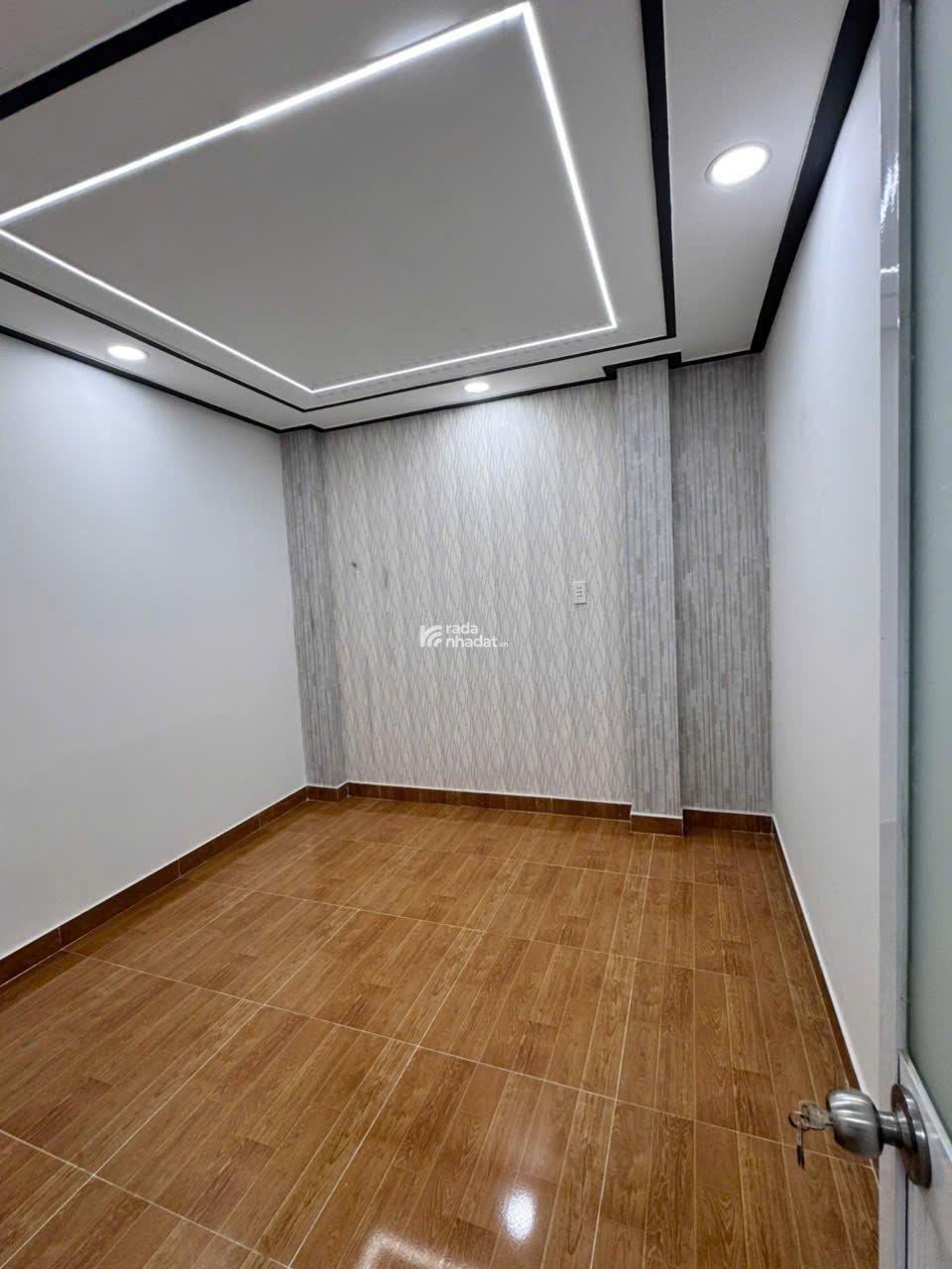 NHÀ ĐẸP THẠNH LỘC 26 - NGÃ 4 GA, 5X12M NHỈNH 4 TỶ