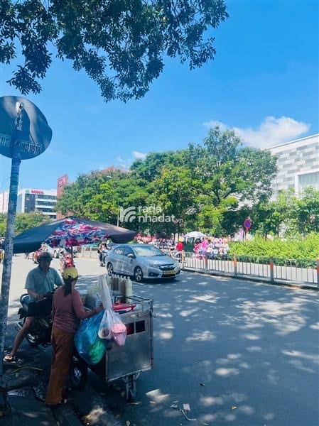 MTKD BỜ BAO TÂN THẮNG,TÂN SƠN NHÌ,TÂN PHÚ. ĐƯỜNG 30M CÓ VỈA HÈ 5M, ĐỐI DIỆN AEON MALL TÂN PHÚ, 60TR