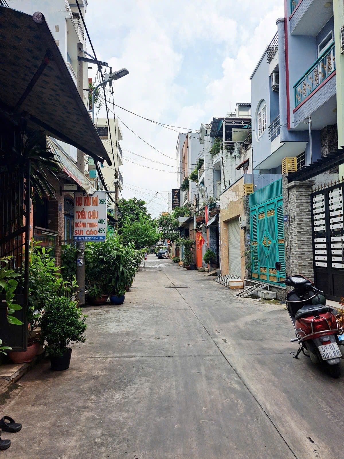 HẺM 5M Ô TÔ NGUYỄN NHỮ LÃM - KHU PHỐ ẨM THỰC TÂN PHÚ NHÀ KIÊN CỐ 