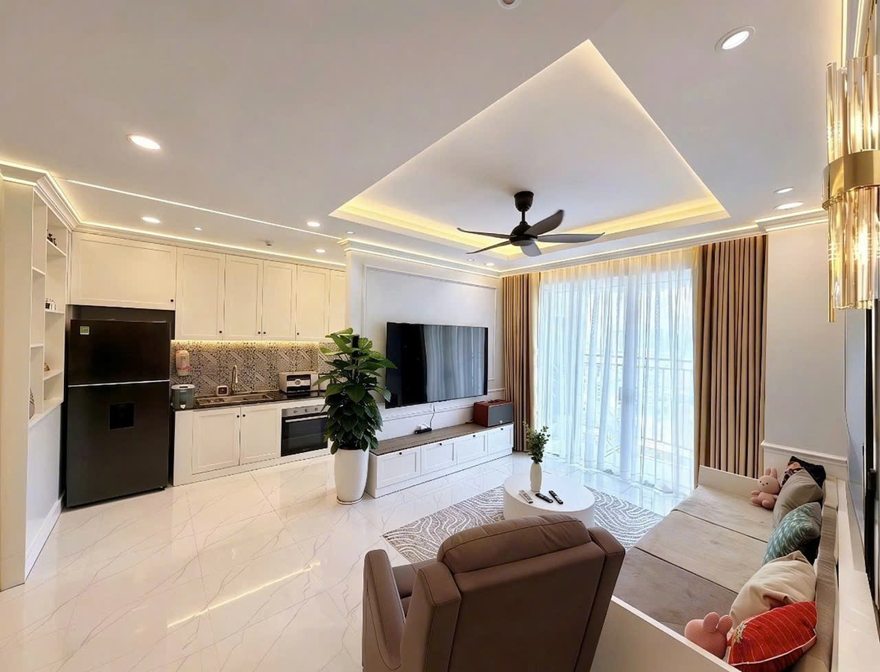 2PN 2wc  Sunrise City view , 76 m2, 17 trđ/tháng