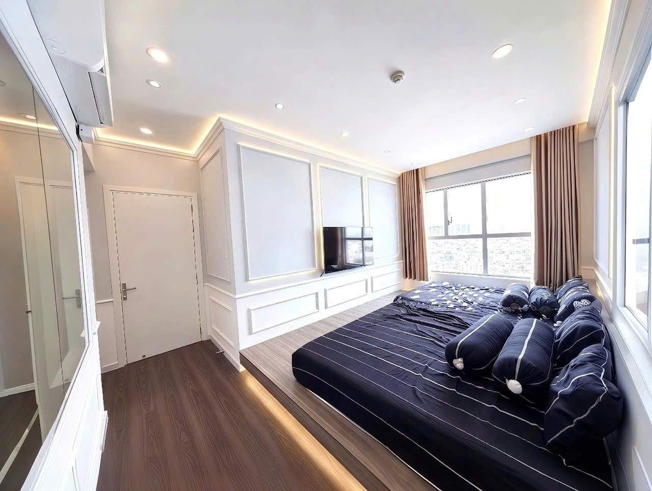 2PN 2wc  Sunrise City view , 76 m2, 17 trđ/tháng