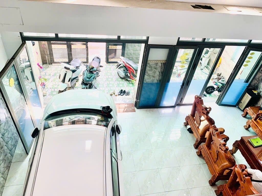 Q. Bình Tân 4Tầng Mới Lung Linh, 145m2 Ngang 8m Vuông A4. Oto Vô Nhà