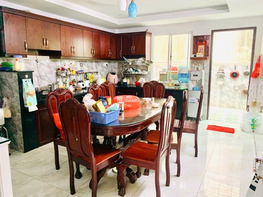Q. Bình Tân 4Tầng Mới Lung Linh, 145m2 Ngang 8m Vuông A4. Oto Vô Nhà