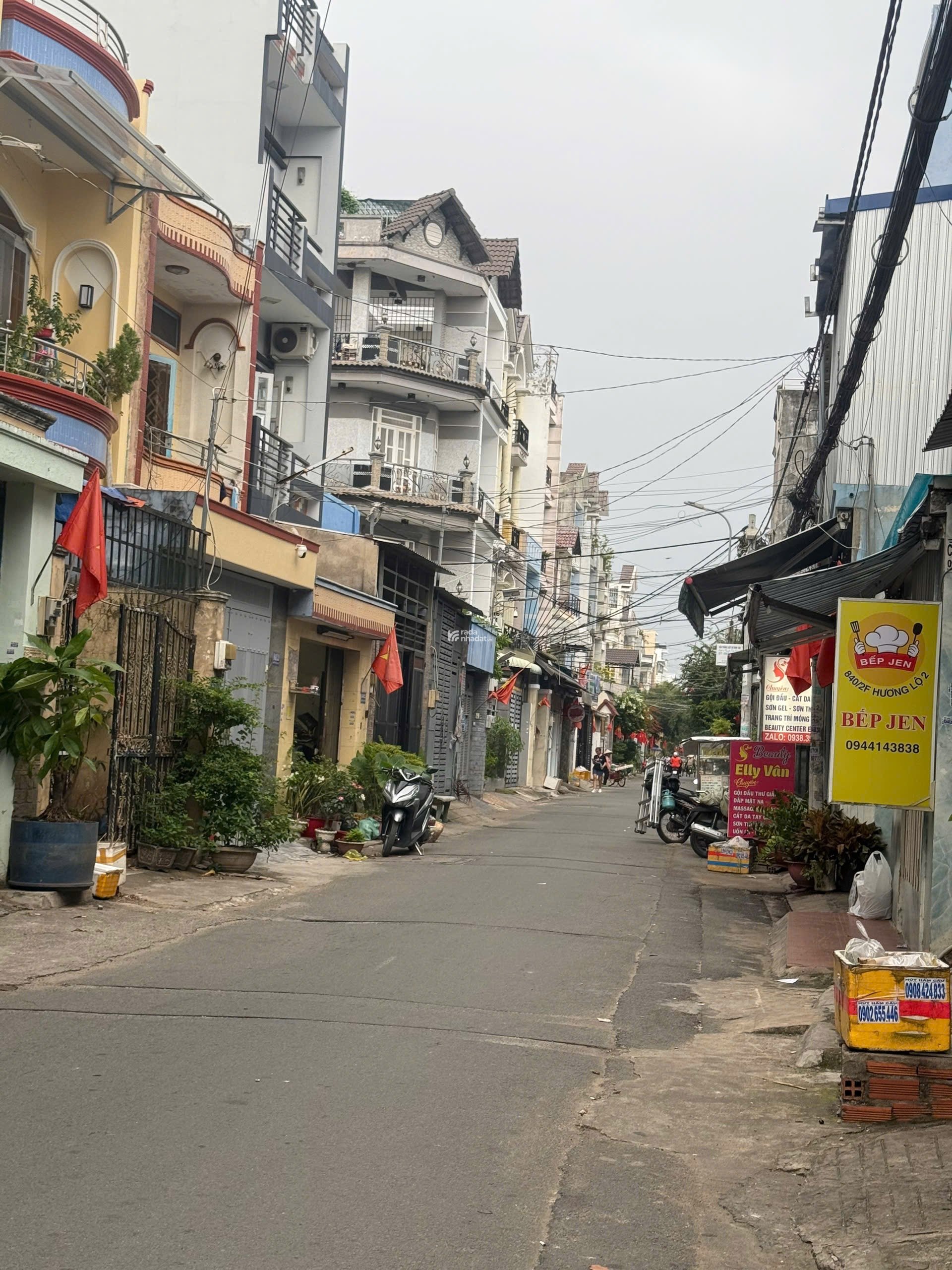 Q. Bình Tân 4Tầng Mới Lung Linh, 145m2 Ngang 8m Vuông A4. Oto Vô Nhà
