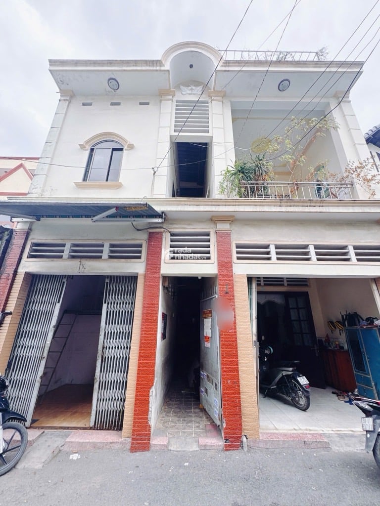  BÁN NHÀ 3 TẦNG  - 22 PHÒNG TRỌ  - BÌNH CHIỂU  - THỦ ĐỨC. 