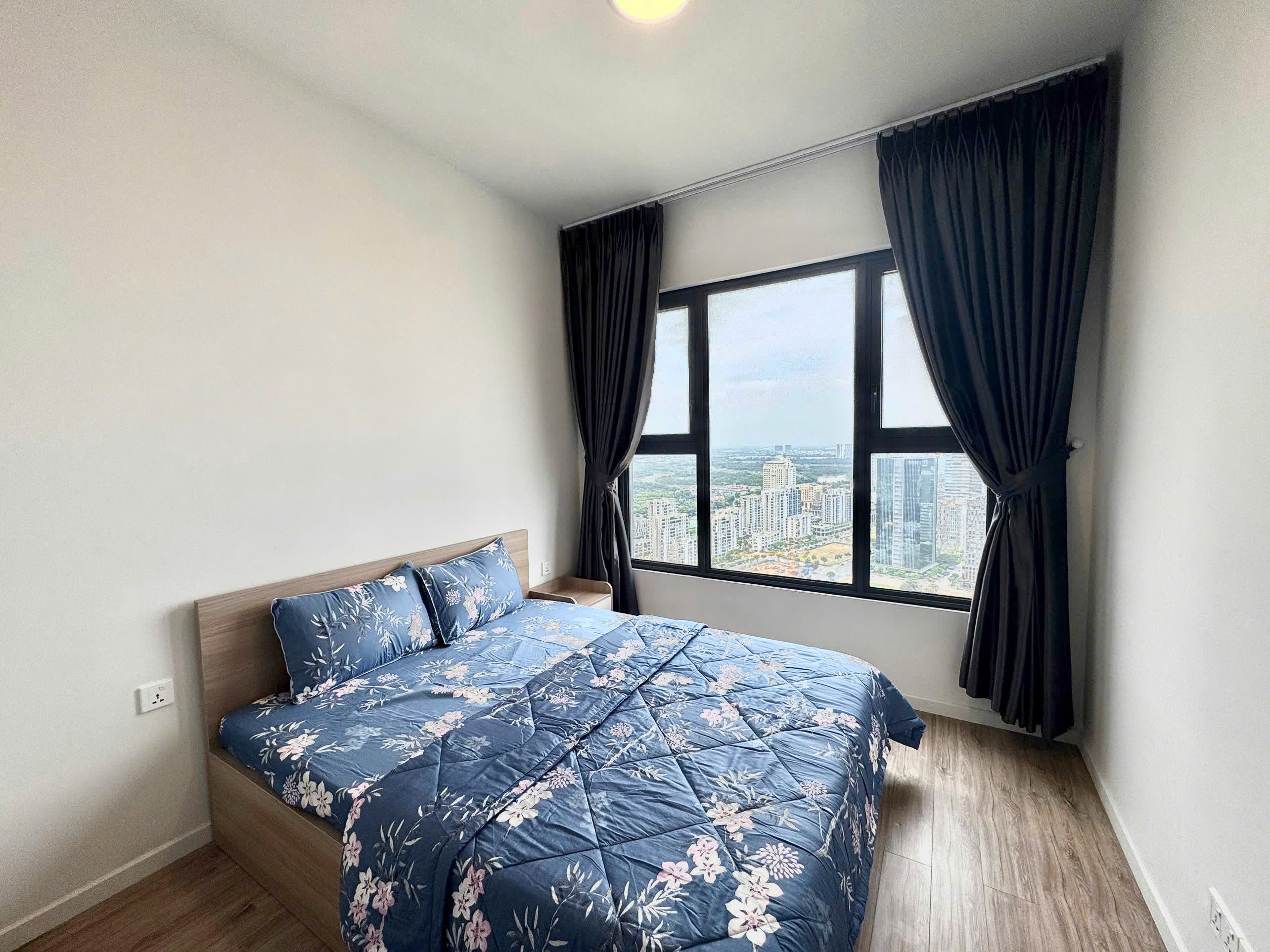 CHO THUÊ CÁN HỘ THE INFINITY - RIVIERA POINT - 3 PHÒNG NGỦ - NHÀ MỚI 100% FULL NỘI THẤT