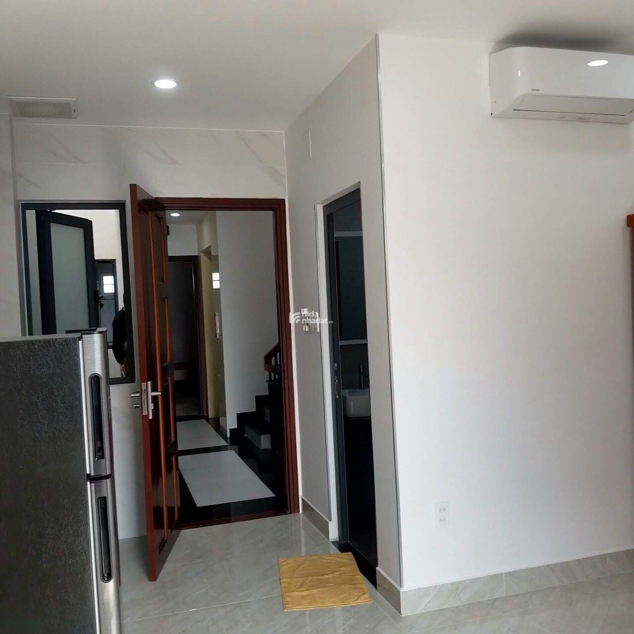 Hàng ngộp bán nhà giá 5 tỷ 700 triệu Nơ Trang Long, P11, Bình Thạnh đang cho thuê 45tr/tháng