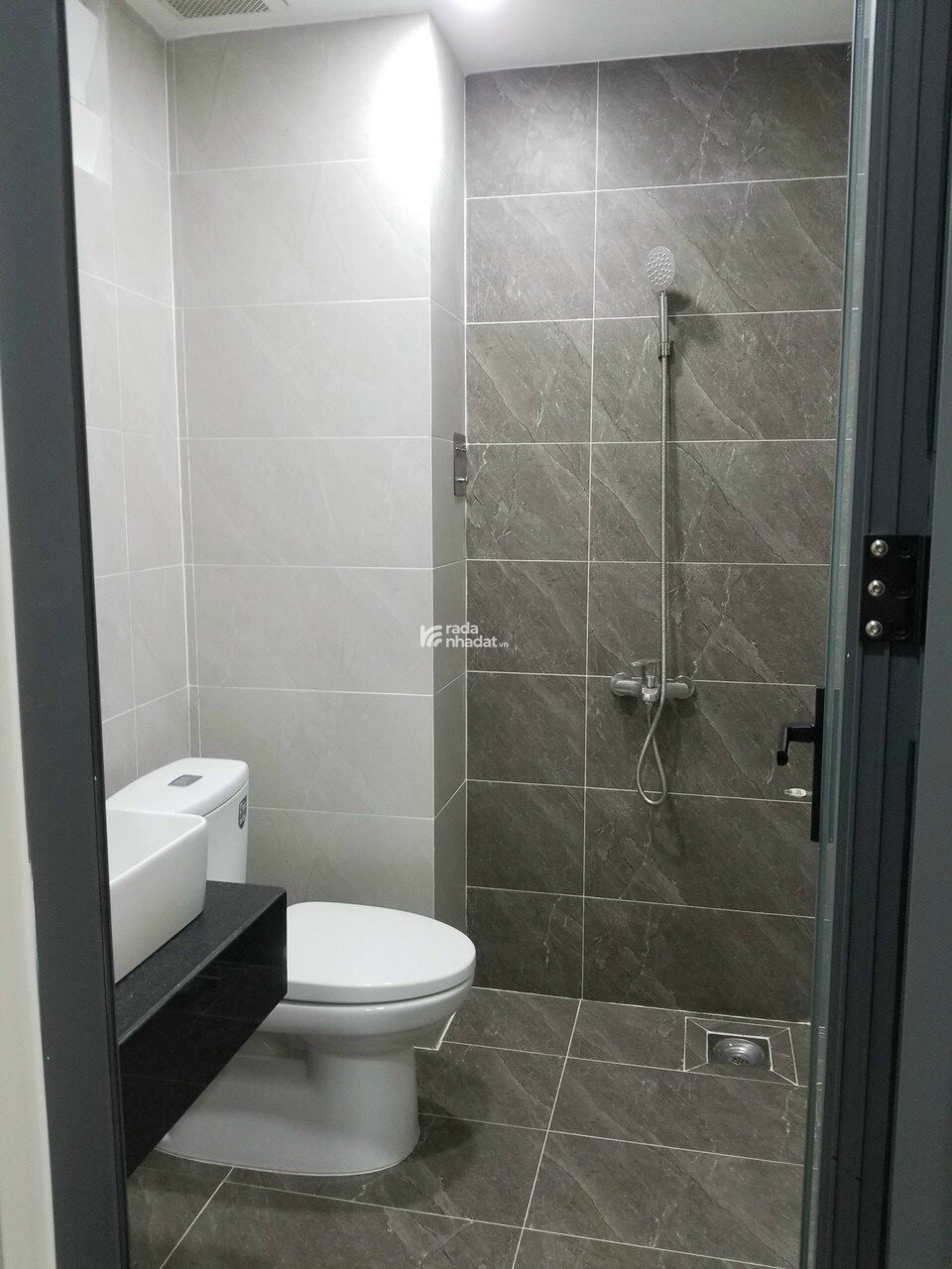 Hàng ngộp bán nhà giá 5 tỷ 700 triệu Nơ Trang Long, P11, Bình Thạnh đang cho thuê 45tr/tháng