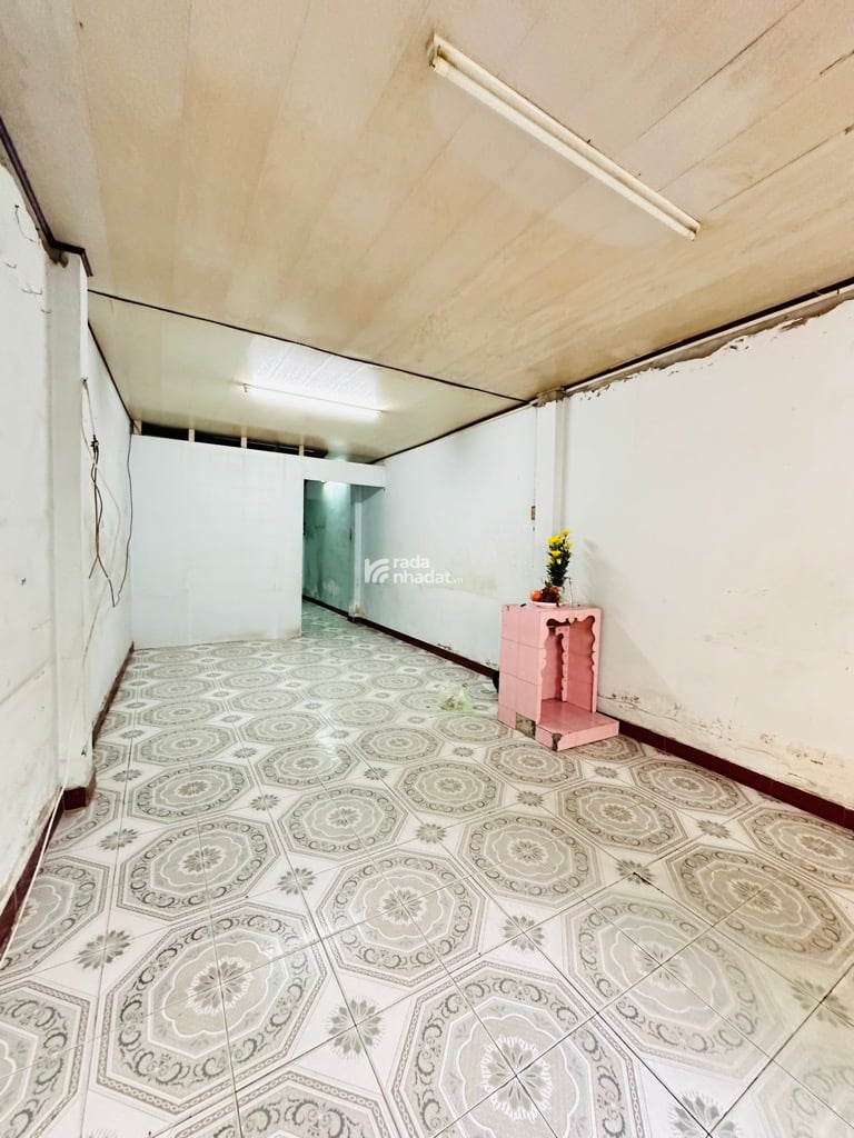 56M2 - HẺM XE HƠI THÁI PHIÊN PHƯỜNG 2 QUẬN 11 DT: 3.4*17M- 6 TỶ 4