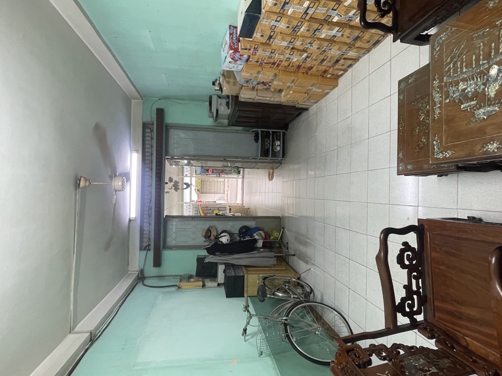 Gần trường ,gần chợ di chuyển nhanh chống sang các quận trung tâm 10,11,6,8,3,Tân Phú
