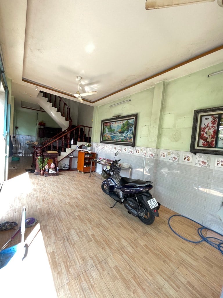 MTKD KHỦNG, ĐƯỜNG 10M, TRUNG TÂM BÌNH TÂN NHỈNH 8 TỶ 58M2, 3 TẦNG KIÊN CỐ