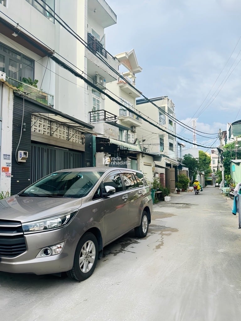 Gần AEON - 4 tầng - HXH 5m - 66m2