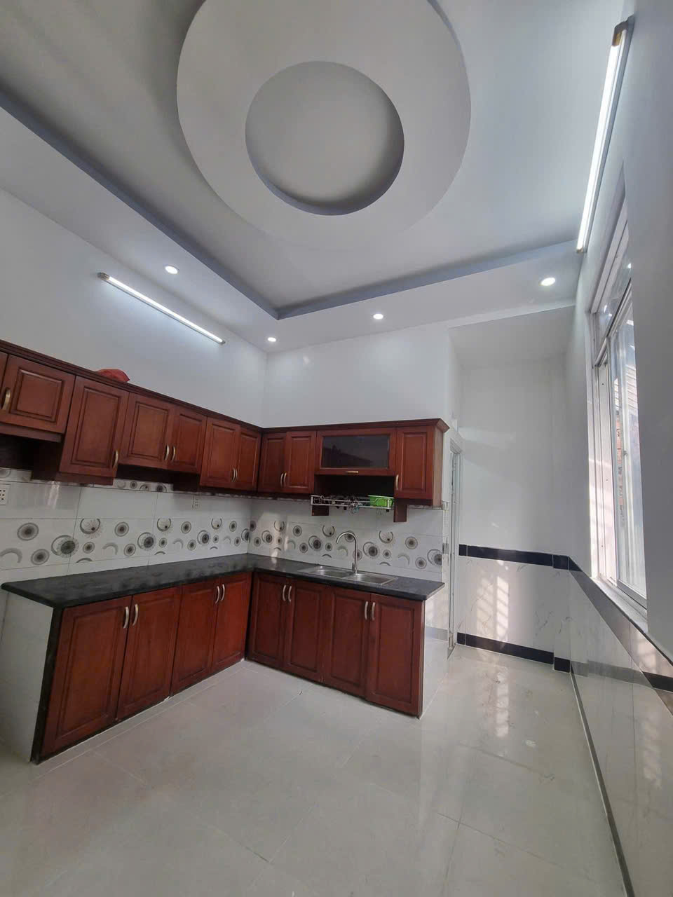 CHỈ 4.79 TỶ CÓ NGAY LÔ GÓC HẺM XE HƠI KHU NHÀ LẦU VIP - HT CITY