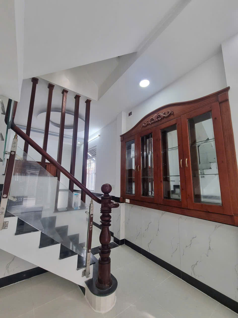 CHỈ 4.79 TỶ CÓ NGAY LÔ GÓC HẺM XE HƠI KHU NHÀ LẦU VIP - HT CITY