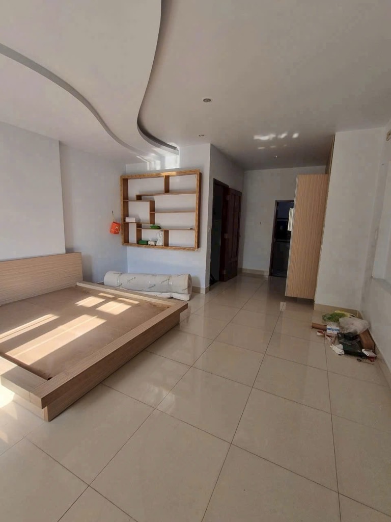  GIÁP TÊN LỬA - NGAY CHIẾN LƯỢC - VỊ TRÍ ĐẸP - HẺM 7M XE HƠI THOẢI MÁI - NHÀ ĐÚC 4 TẦNG KIÊN CỐ 