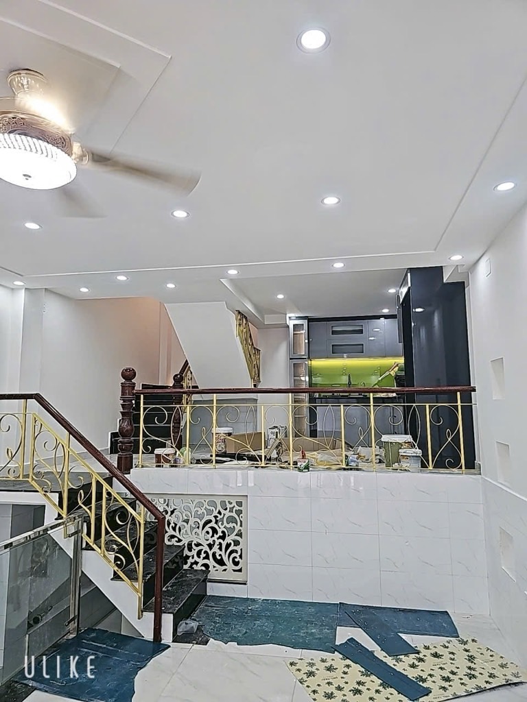  GIÁP TÊN LỬA - NGAY CHIẾN LƯỢC - VỊ TRÍ ĐẸP - HẺM 7M XE HƠI THOẢI MÁI - NHÀ ĐÚC 4 TẦNG KIÊN CỐ 