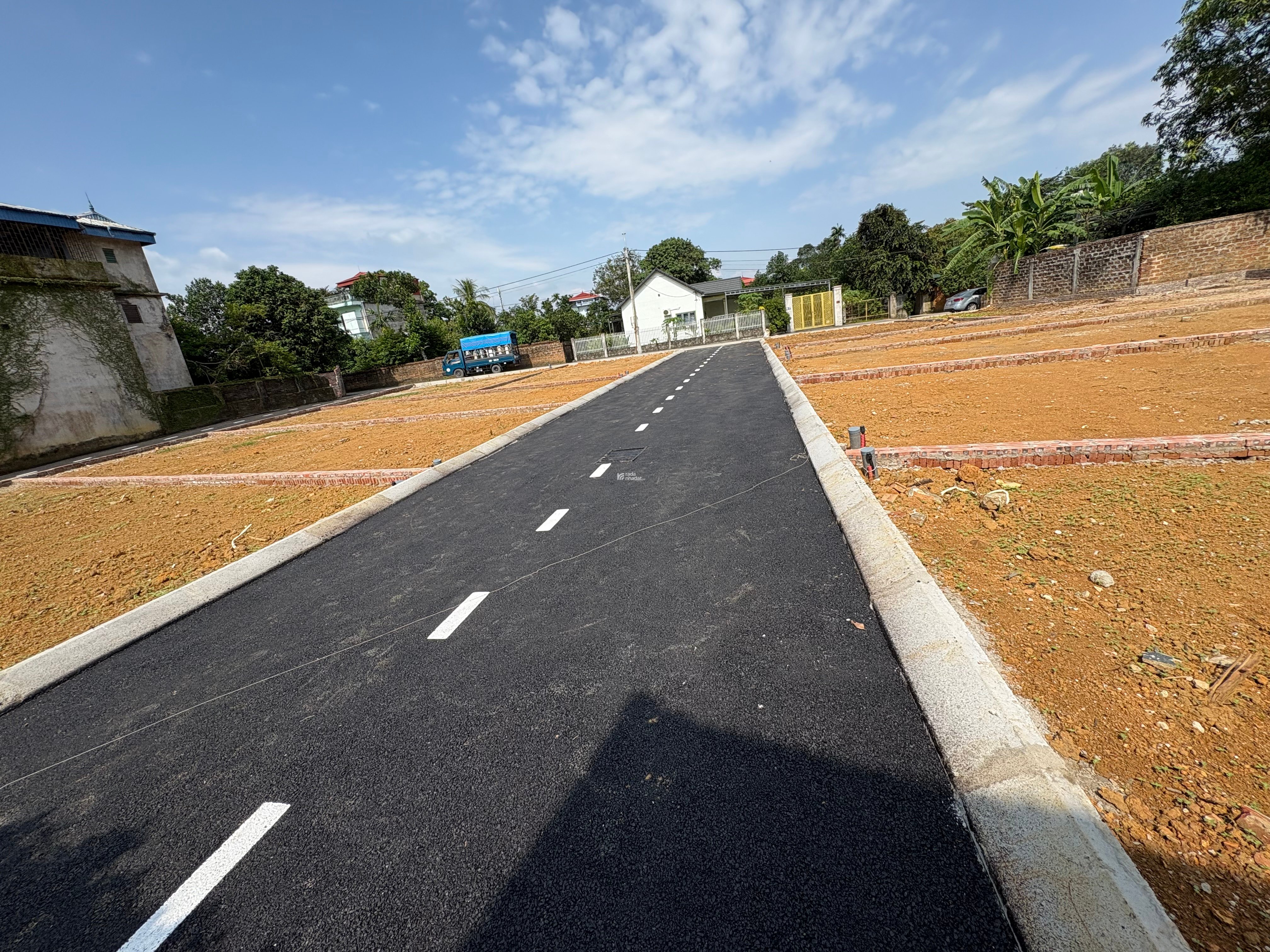 Hàng xóm Làng Mít Tomodachi Retreat diện tích 100m2 full thổ cư