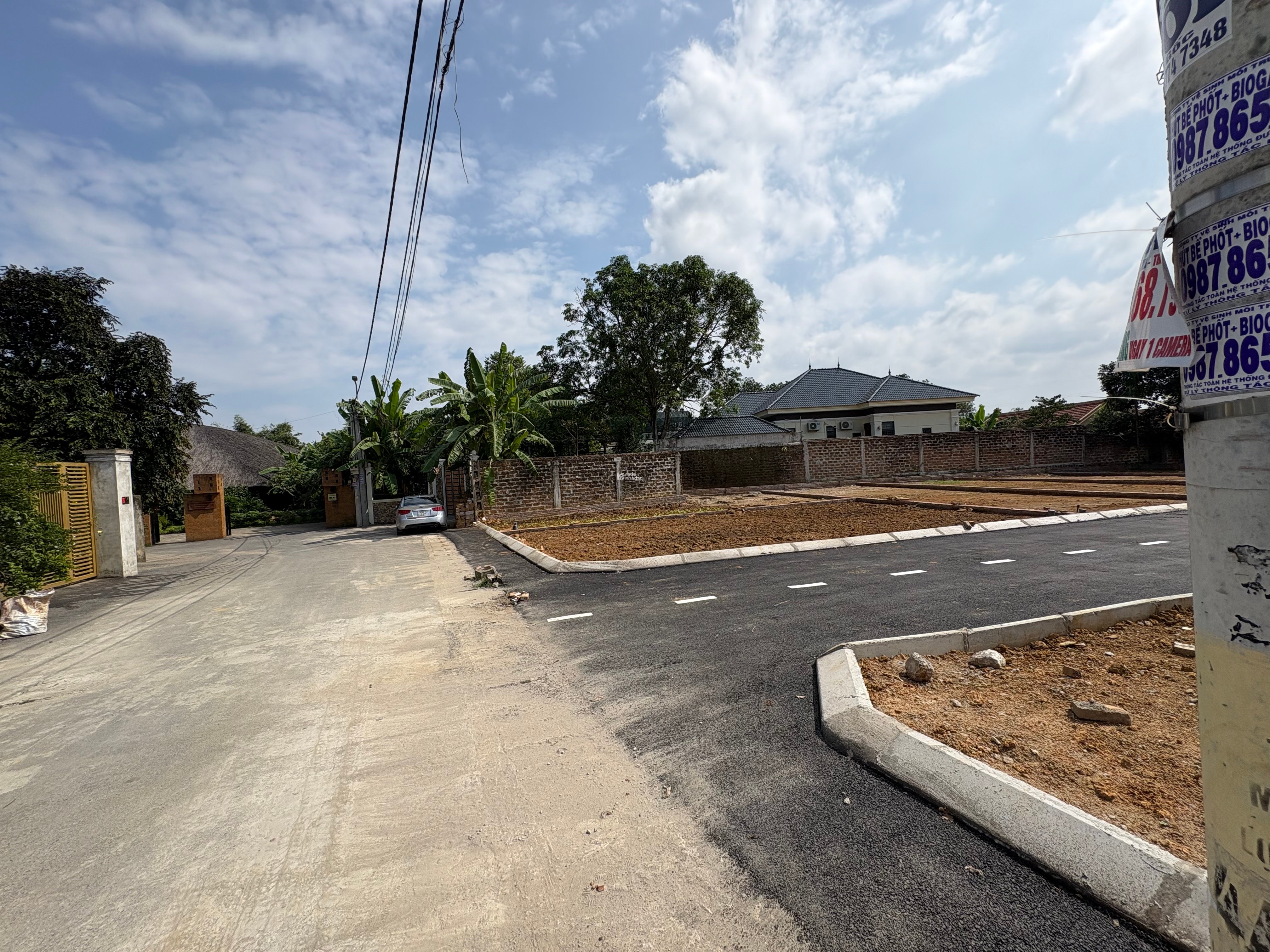 Hàng xóm Làng Mít Tomodachi Retreat diện tích 100m2 full thổ cư