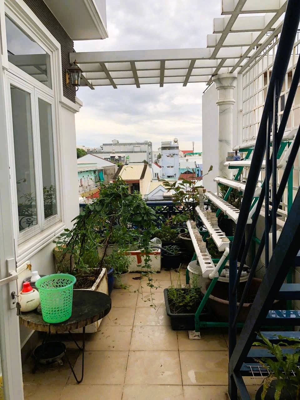 NHÀ ĐẸP NHƯ BIỆT THỰ 3 TẦNG, NGANG 5.45M BỀ THẾ, XE HƠI NGỦ TRONG NHÀ, Ở NGAY, CHỈ 8.1 TỶ