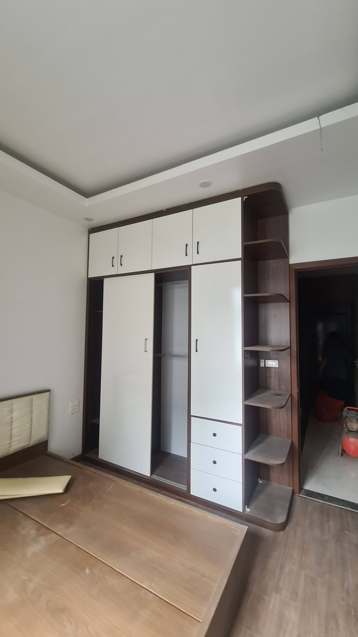 4 TẦNG, Ô TÔ 7 CHỖ VÀO NHÀ,THOÁNG SÁNG