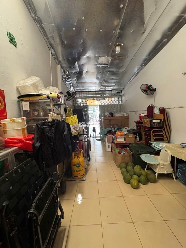 MẶT TIỀN NGAY SÂN BAY - THÍCH HỢP XÂY MỚI CAO 