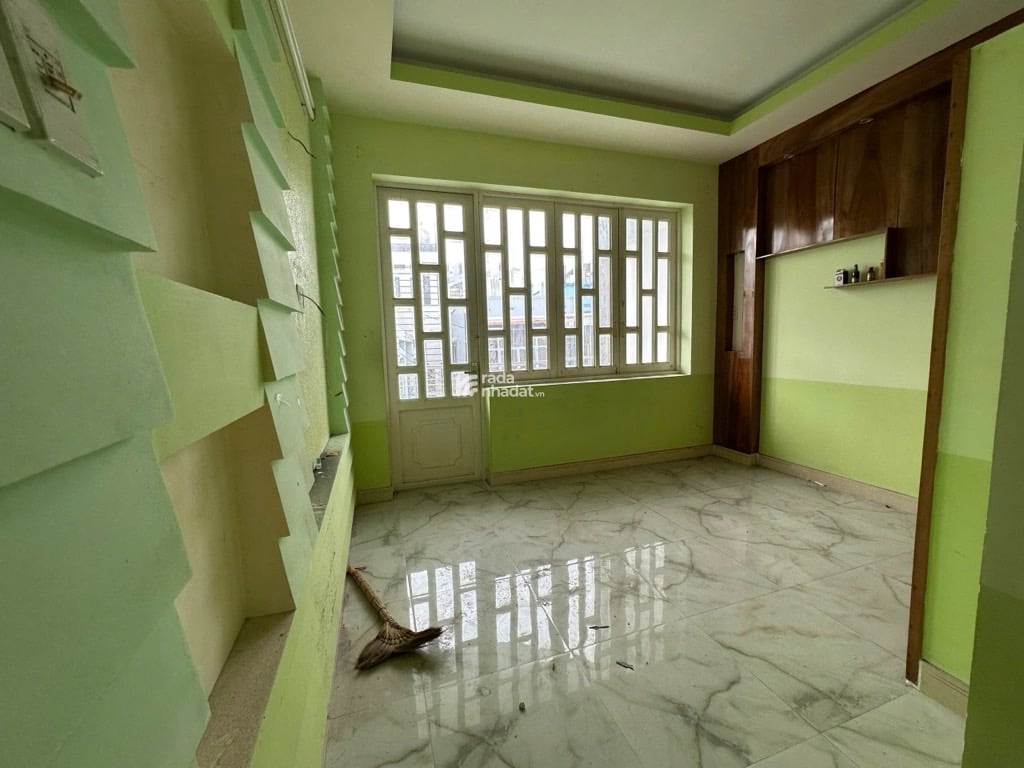 SIÊU PHẨM nhà biệt thự mini Phạm Thế Hiển Q8, 102m2, 4 tầng, 6PN, KDC an ninh, Nhỉnh 7 tỷ