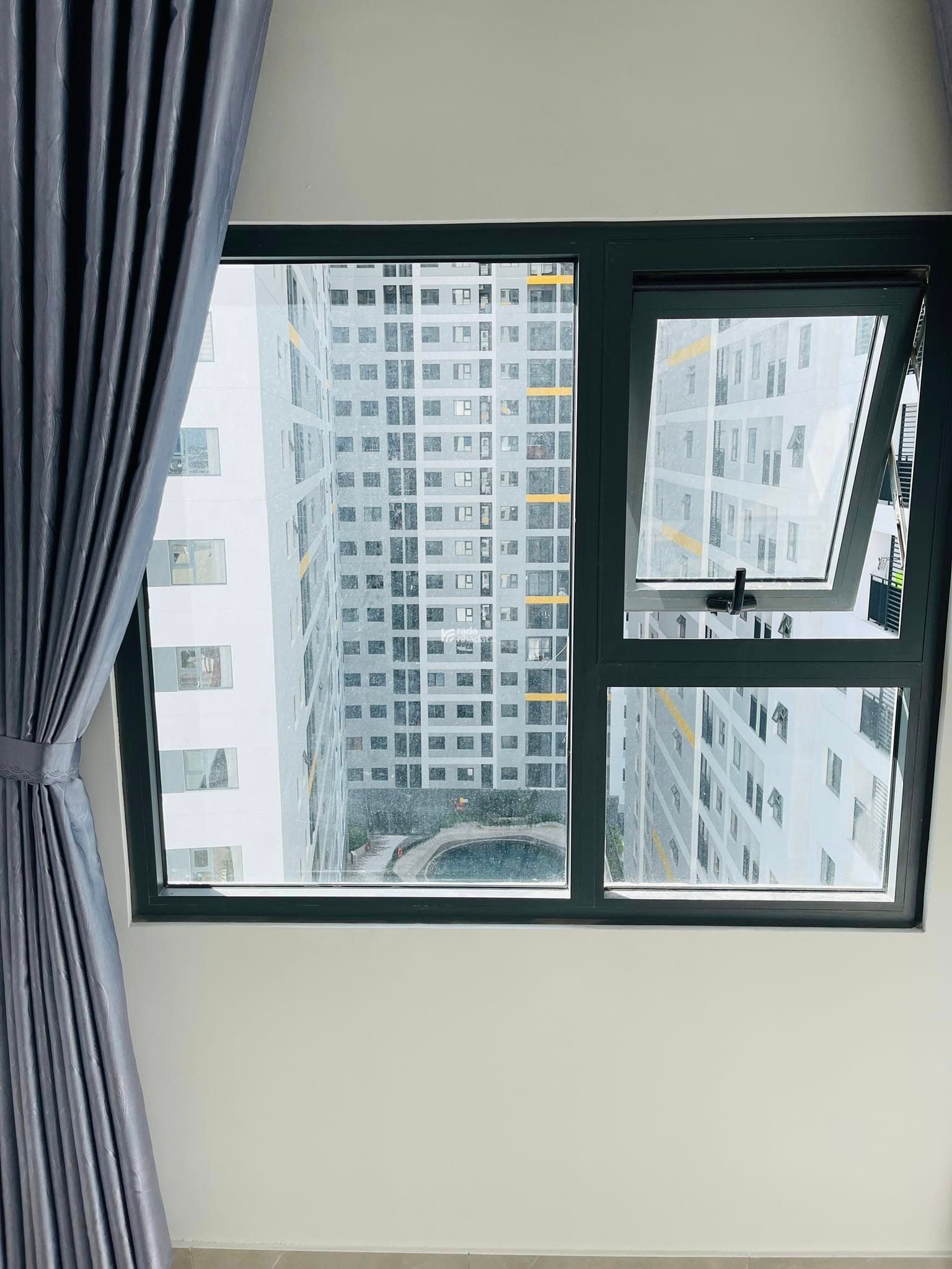 (Căn Mới )CHo thuê căn hộ 120m2, 3 phòng ngủ, 3 vệ sinh, Nội thất Đầy tại The Legacy Lê Văn Thiêm