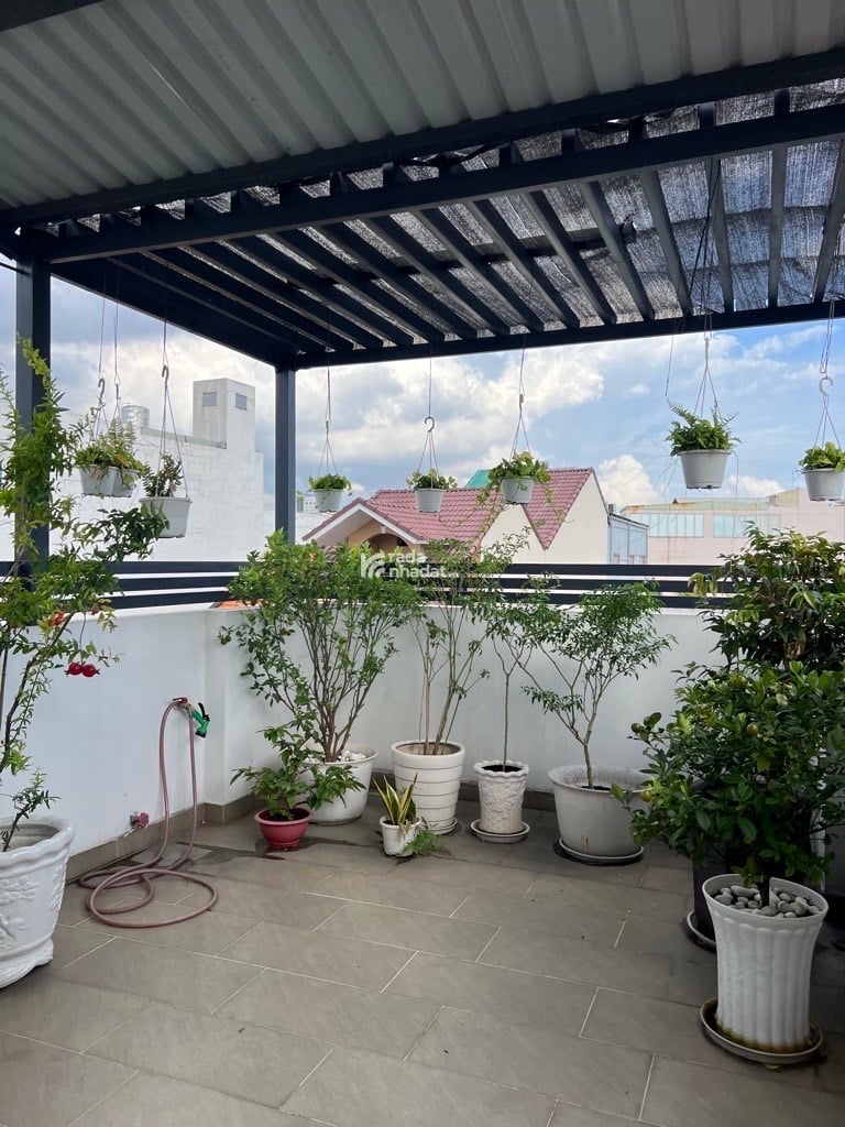  10M  thông Nguyễn Đình Khơi phường 4 Tân Bình, Đường 2 xe tải tránh nhau, Khu VIP SÂN BAY -