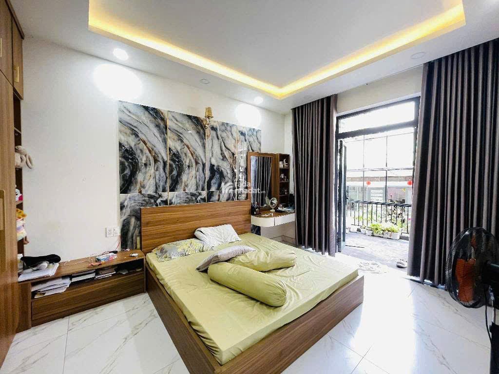 NHÀ PHỐ 2 MẶT TIỀN ÁNH SÁNG NGẬP TRÀN NGAY LÊ ĐỨC THỌ VÀ LÊ HOÀNG PHÁI P16-Q GÒ VẤ