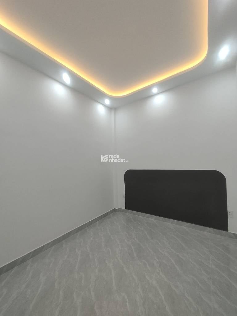 KHU BÀU CÁT SÁT MẶT TIỀN ÂU CƠ, TÂN BÌNH, 35M2 TIỆN XÂY MỚI. 550TR CHỈ 4.7T 