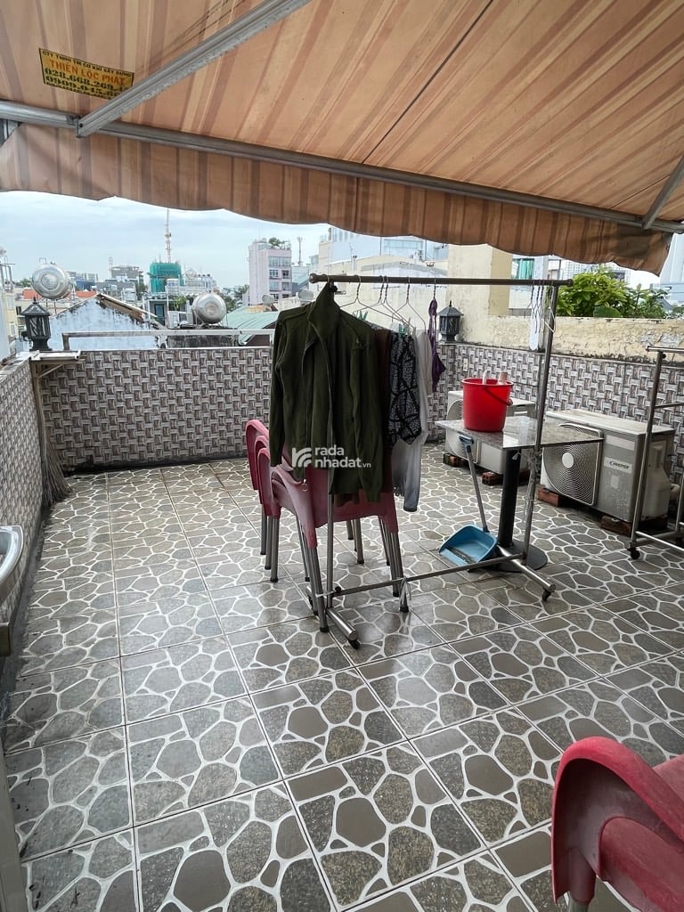 NGAY TRUNG TÂM QUẬN 1  NHÀ MỚI- 4 TẦNG BTCT - VÀO Ở NGAY