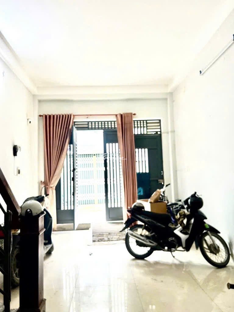  Bán Nhà 1 Trệt 3 Lầu  Sân Thượng   Xe Hơi Chạy Thẳng  LêVăn Khương Quận 12
