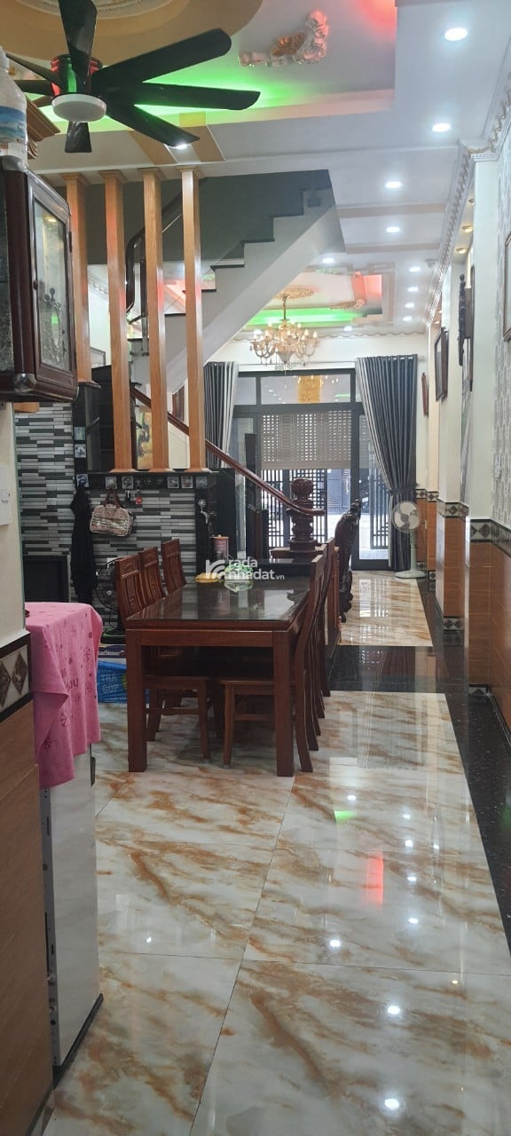 NGỘP BẠNK 3 _ KHU NHÀ Ở ĐẠT LẠT 2 TẠI DĨ AN TPHCM  NHÀ MẶT TIỀN 8M – KDC LÊ PHONG_4TẦNG CHỈ 4đ5Tl
