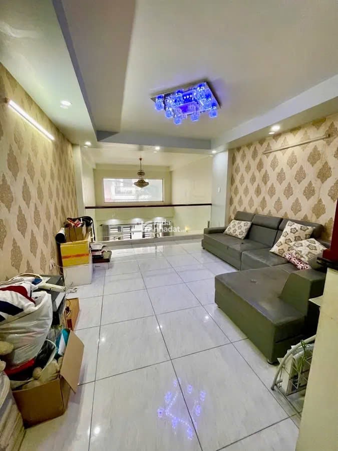 Hẻm 10m có vỉa hè Nguyễn Hữu Tiến 104m2, kinh doanh, ở, đầu tư tuyệt vời